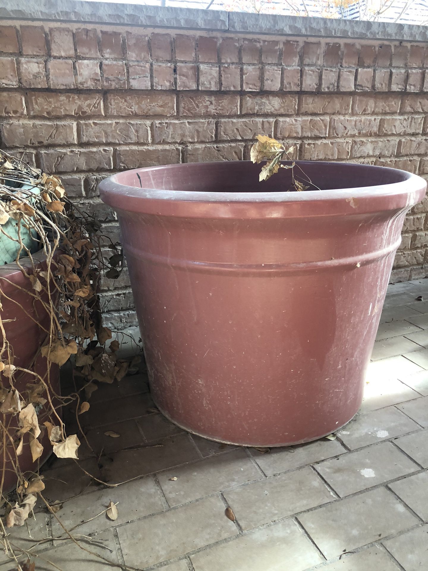 2 27” Flower Pot (very heavy)
