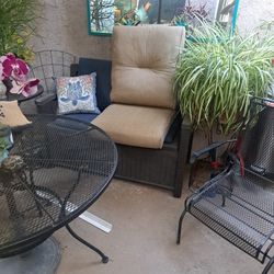 Delux Outdoor Patio Furniture  Cushions  2 Sets
