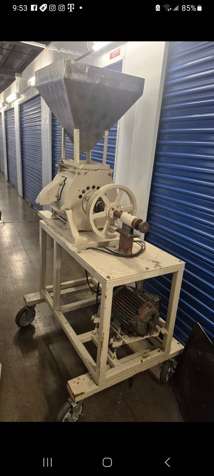Mixer Good Condition $2000