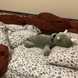 Twin Metal Bed Frame 