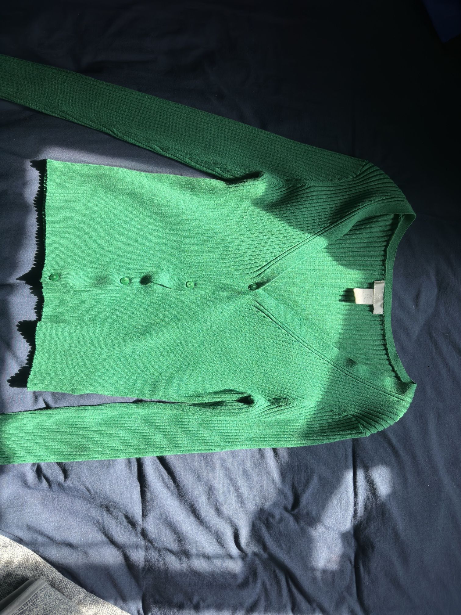 H&M green Button Up Sweater -Womens 