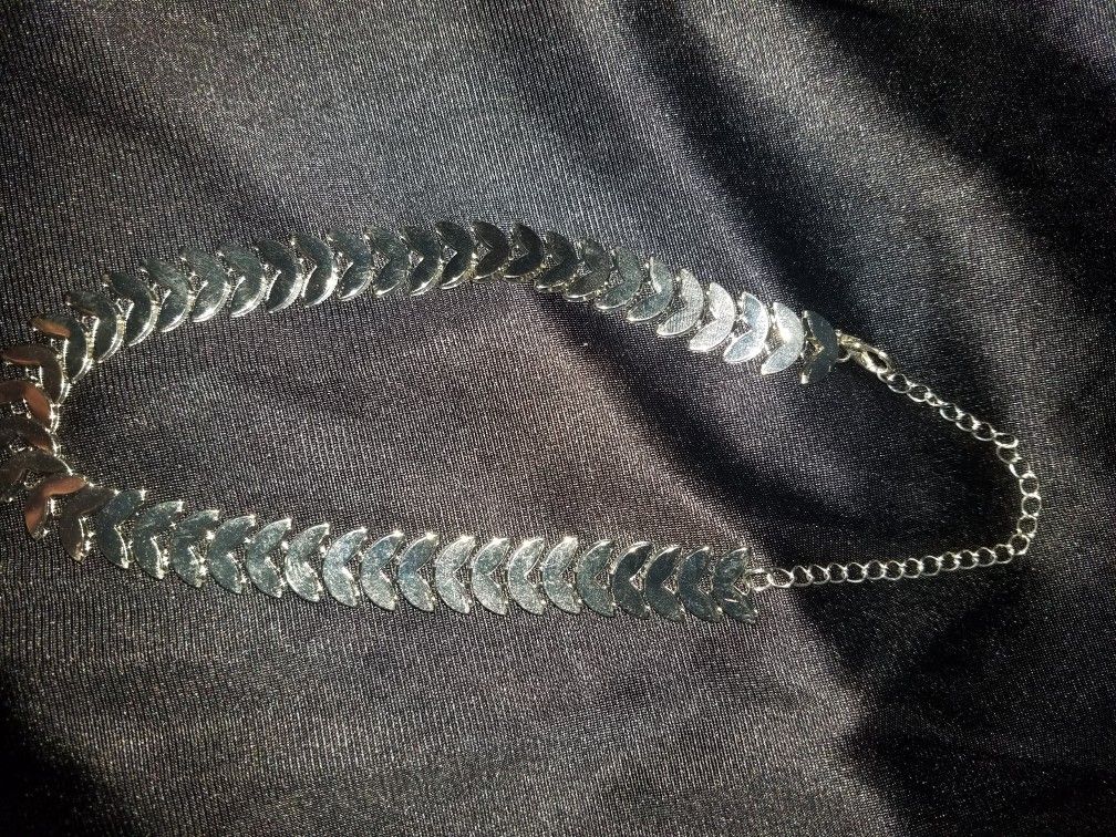 Silver Choker