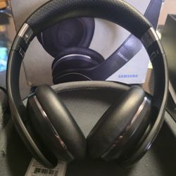 SAMSUNG LEVEL ON WIRED HEADPHONES 