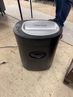 Royal 1212X 12-Sheet Crosscut Paper Shredder
