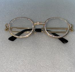 Iced out gold / clear round steampunk glasses