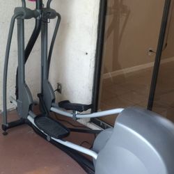 sportsart elliptical 805p