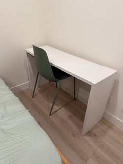16L x 48W Table (free)