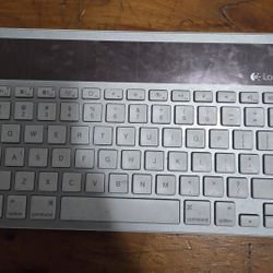 Logitech Solar Powered Keyboard