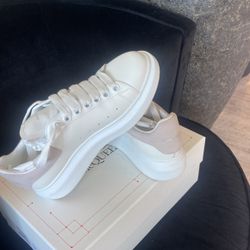 Women’s Alexander Mcqueens Size 8