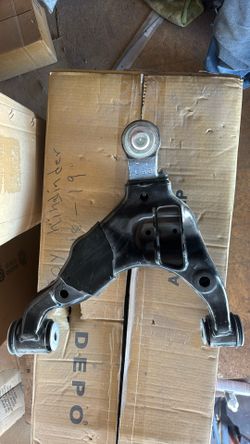 2016-2023 Toyota Tacoma Lower Control Arm