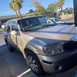 2004 Buick Rainier