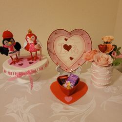 White Fancy Ceramic Petastal Cake Plate Valentines  Bundle