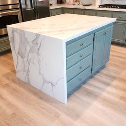 QUARTZ COUNTERTOPS