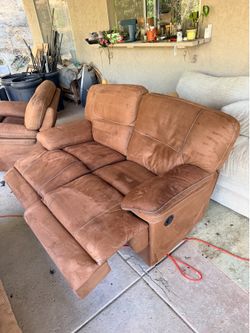 Recliner chair and loveseat