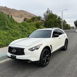 2015 Infiniti Qx70