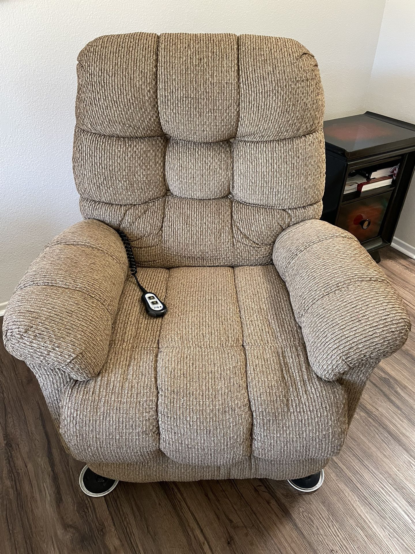 Power Lift Recliner Chair