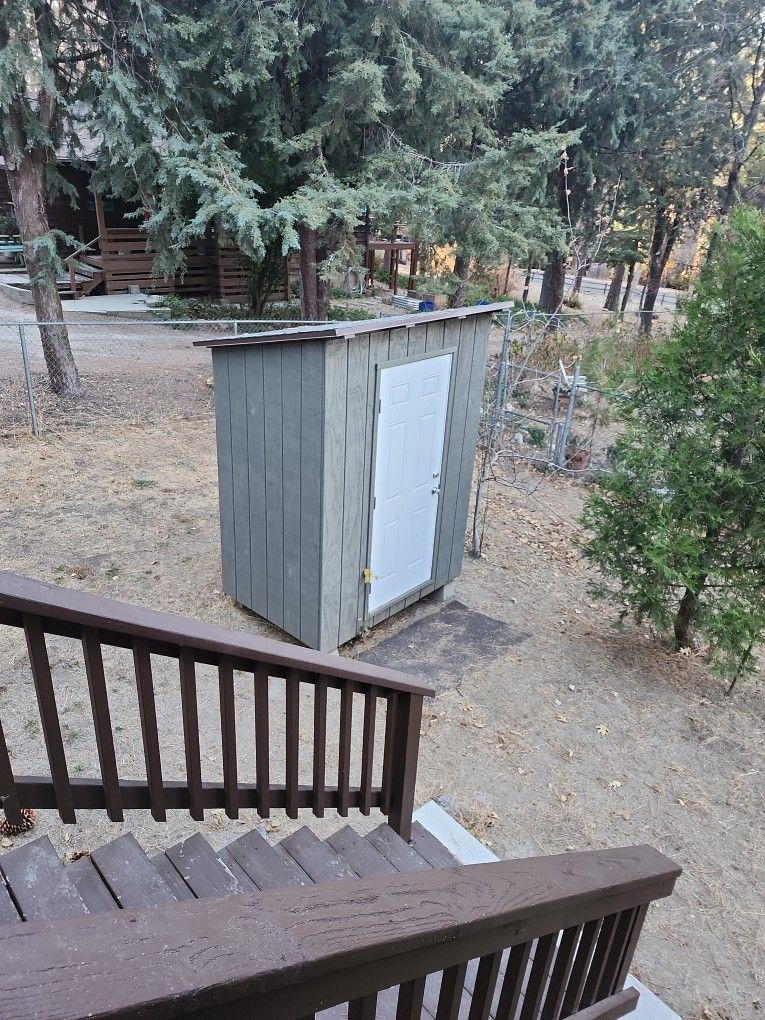 Shed