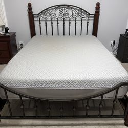 SleepNumber M6 Queen Bed w/Adjustable Base