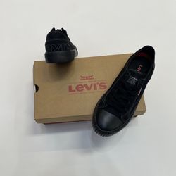 Women’s Levi’s Low Tops 