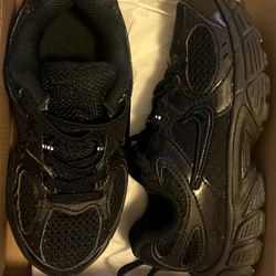 Toddler Nike Size 11c
