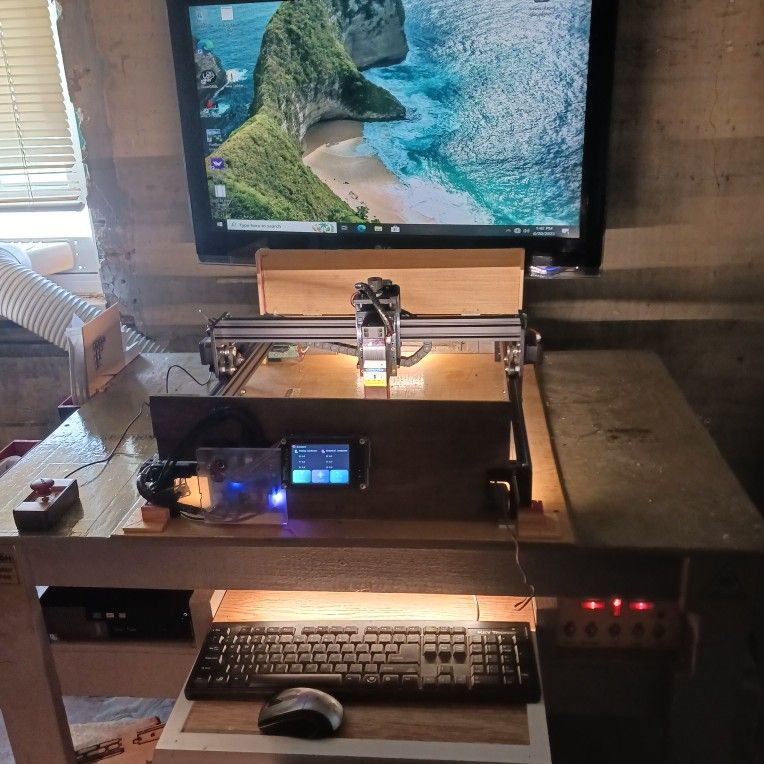 10 watt Laser cutter/engraver complete(firm)