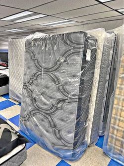Brand new Queen mattress available 10,11,12,14”