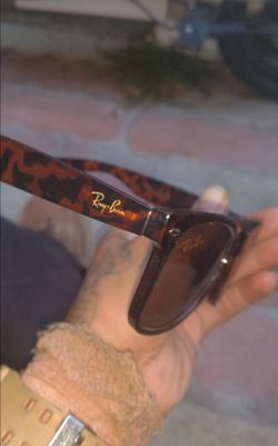 Raybans sunglasses