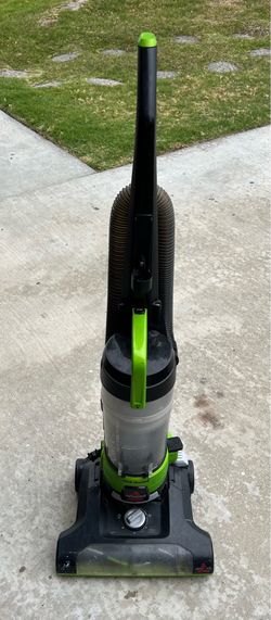 BISSELL PowerForce Helix Turbo Rewind vacuum cleaner