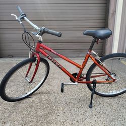 TREK 820 Mountain Track 26" Women's Bike