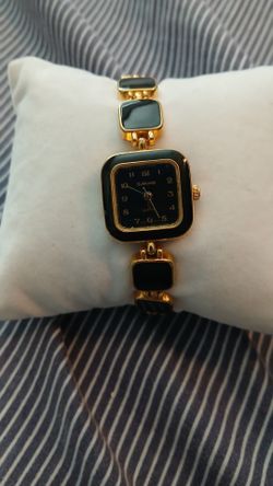 DuMonde Quartz Women's Bracelet Watch