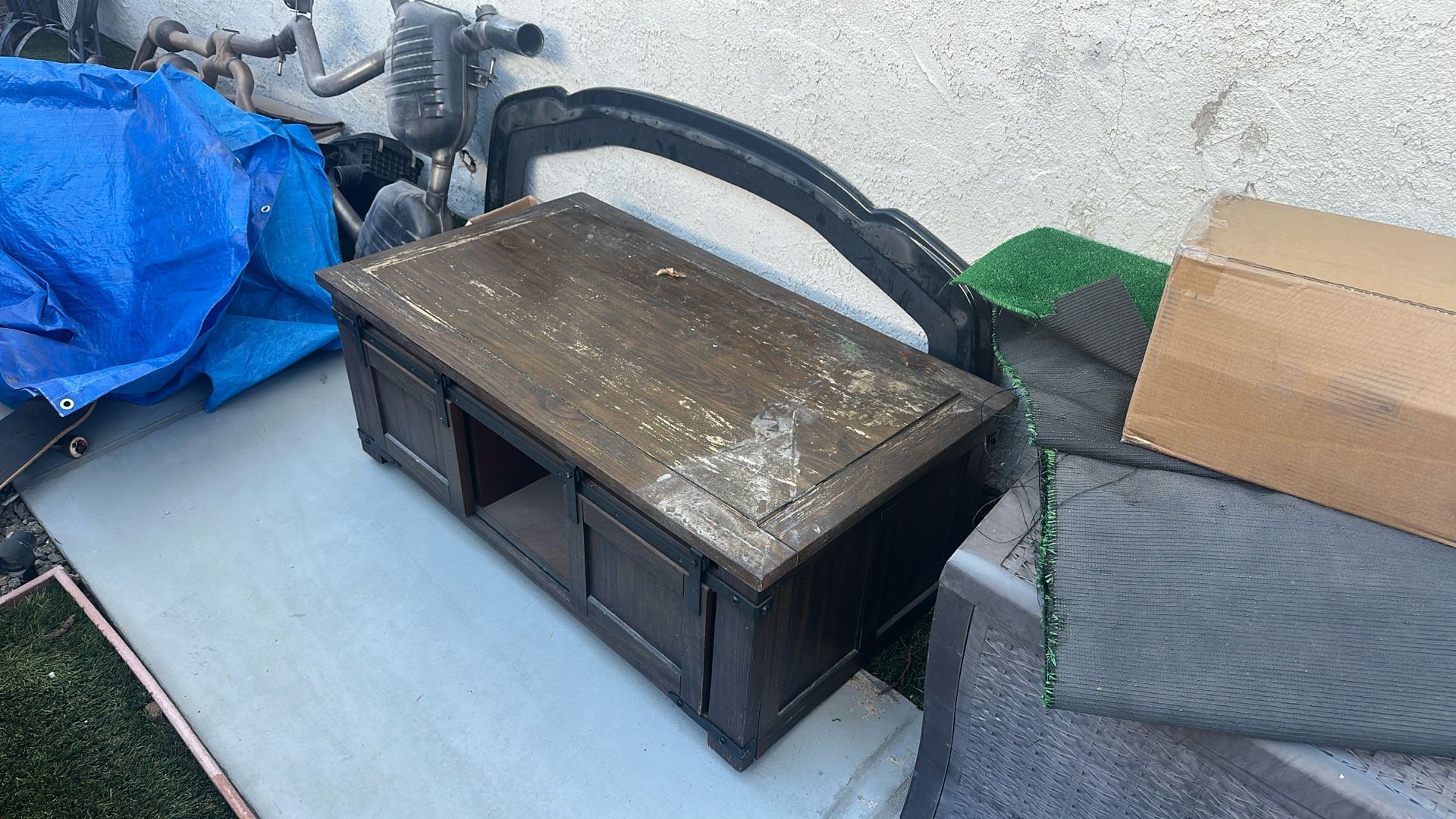 Free Coffee Table