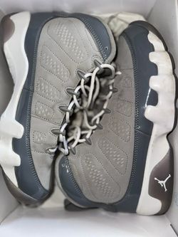 Wolf grey 9s