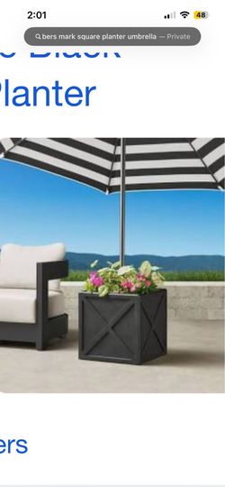NEW Members Mark umbrella holder planter