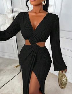 NEW size medium, beautiful sexy black dress