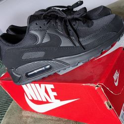 MENS NIKE AIR MAX 90 SIZE 8