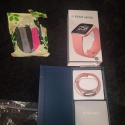 Fitbit Versa 