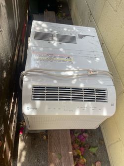 G.E Profile clear view 6100 BTU Smart Ultra Quiet Window White Air Conditioner