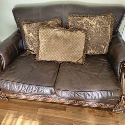 Leather sofa set