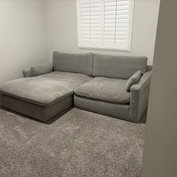 Ashley Furniture Couch With Oversized Ottoman