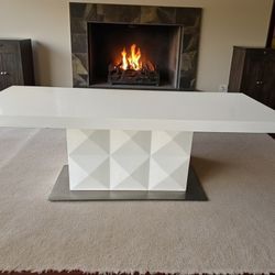 Dining Table Eva White 