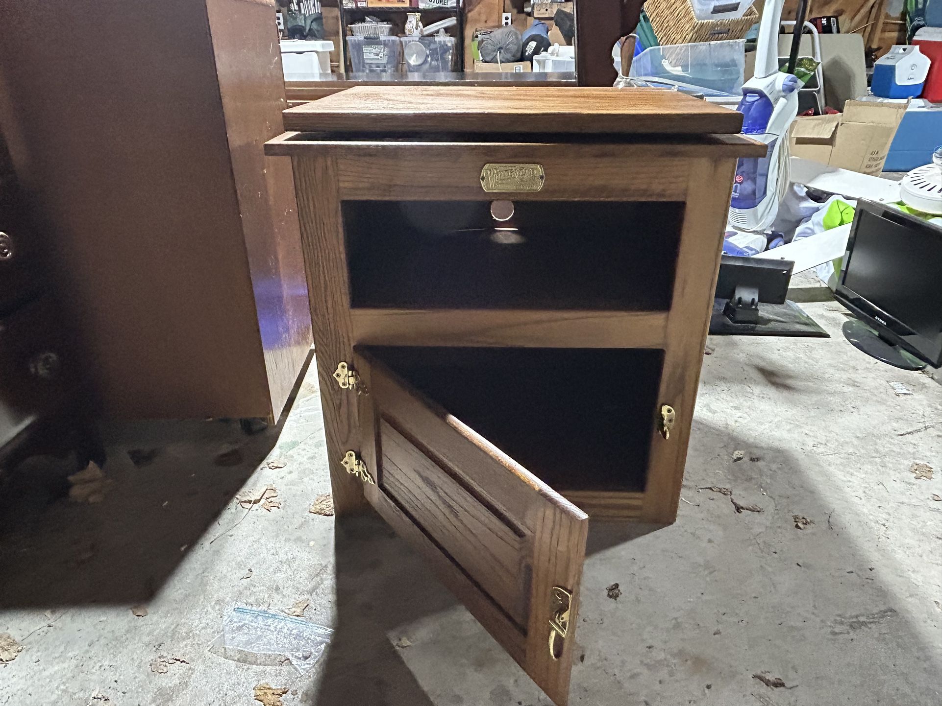 Vintage White Clad End Table