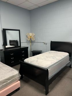 4PC Black Twin Bedroom Set