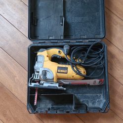 Dewalt Variable Speed Jig Saw 6.5Amp. # 75