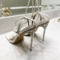 Square Toe Heels White Size 7