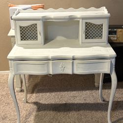 Beautiful Solid Wood White Desk