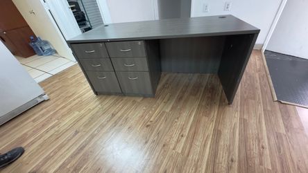 Gray Office Desk with Drawers With chair
