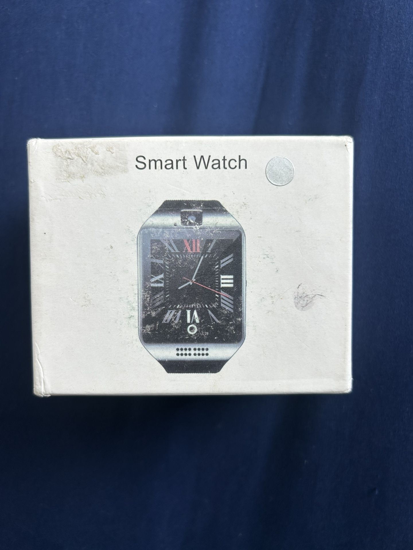 Q18 Smart Watch