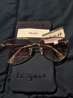 La Specs glasses