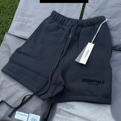All Black Essential Shorts Size Medium