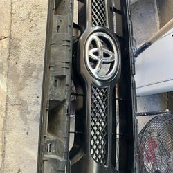 Toyota Tacoma Grill